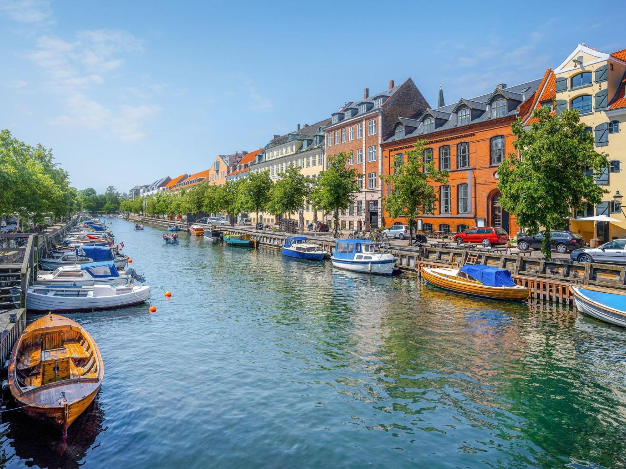 Sanders Square - Spacious Six-Bedroom Apartment Near Amalienborg Kopenhagen Bagian luar foto