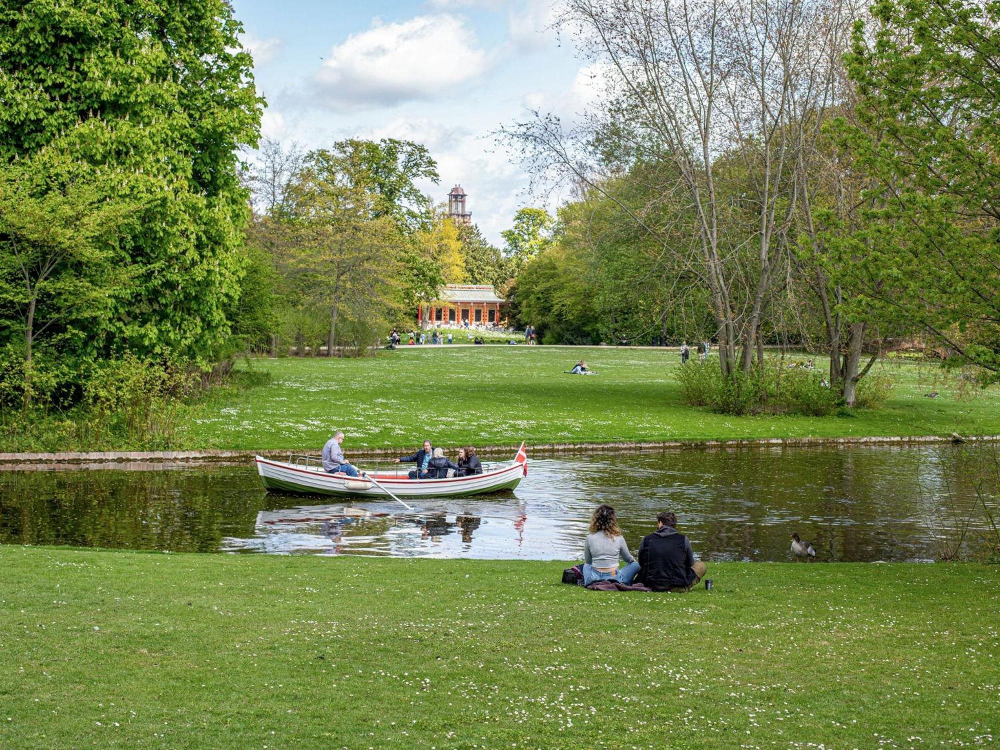 Sanders Square - Spacious Six-Bedroom Apartment Near Amalienborg Kopenhagen Bagian luar foto